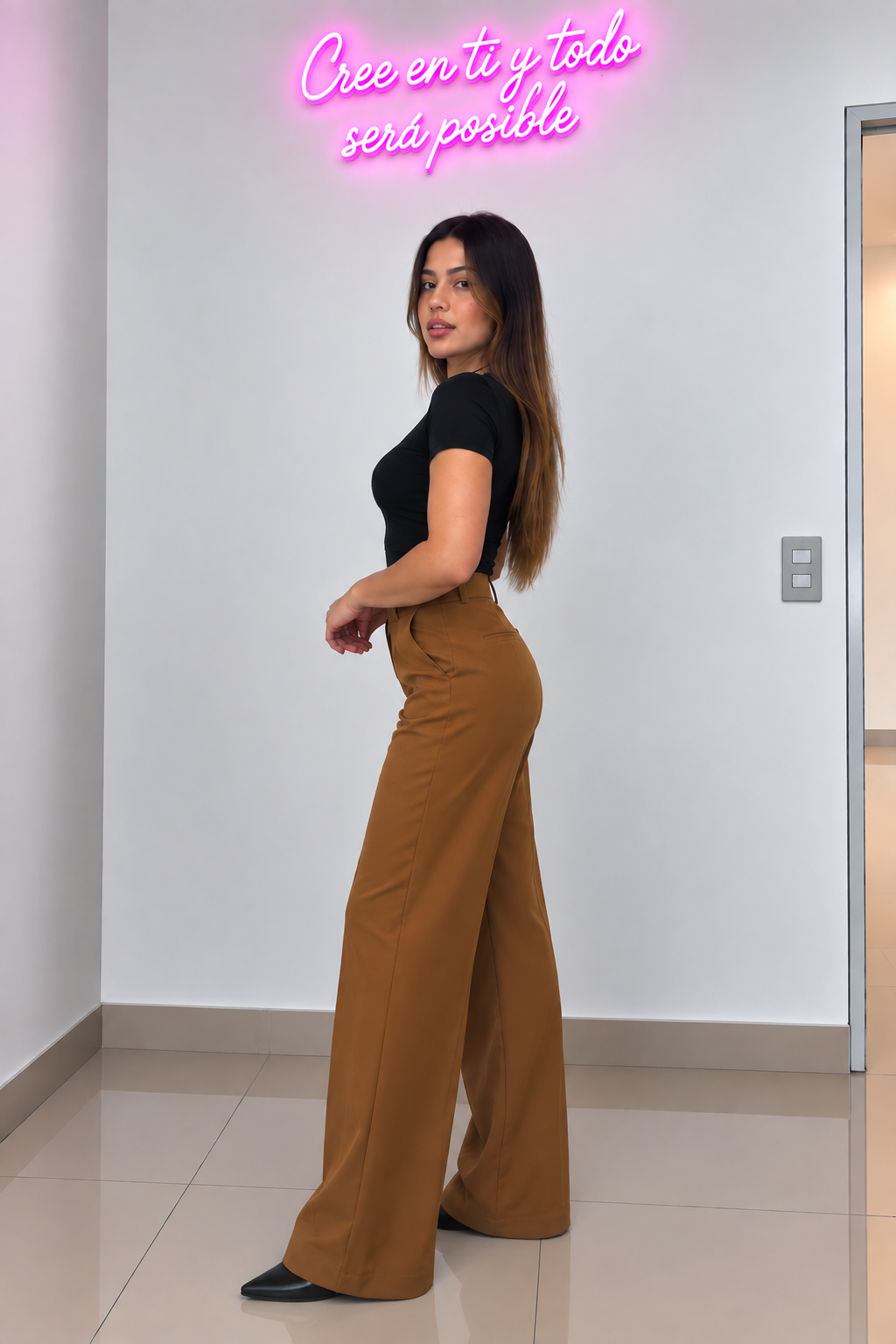 Sastrero Liso Marrón