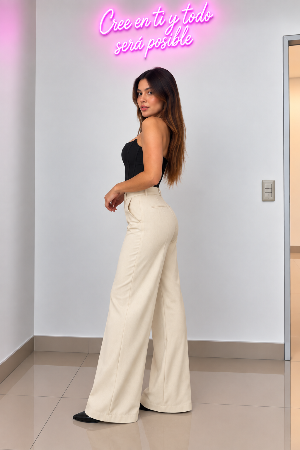 Sastrero Liso Hueso